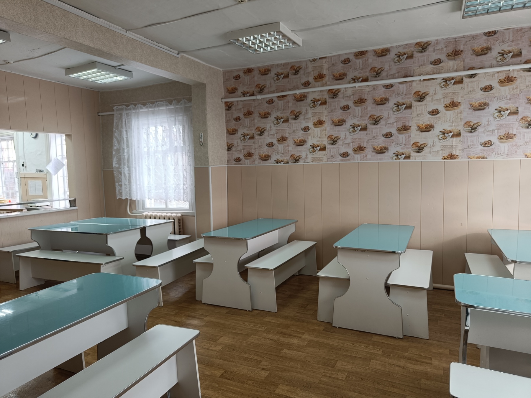 Столовая.